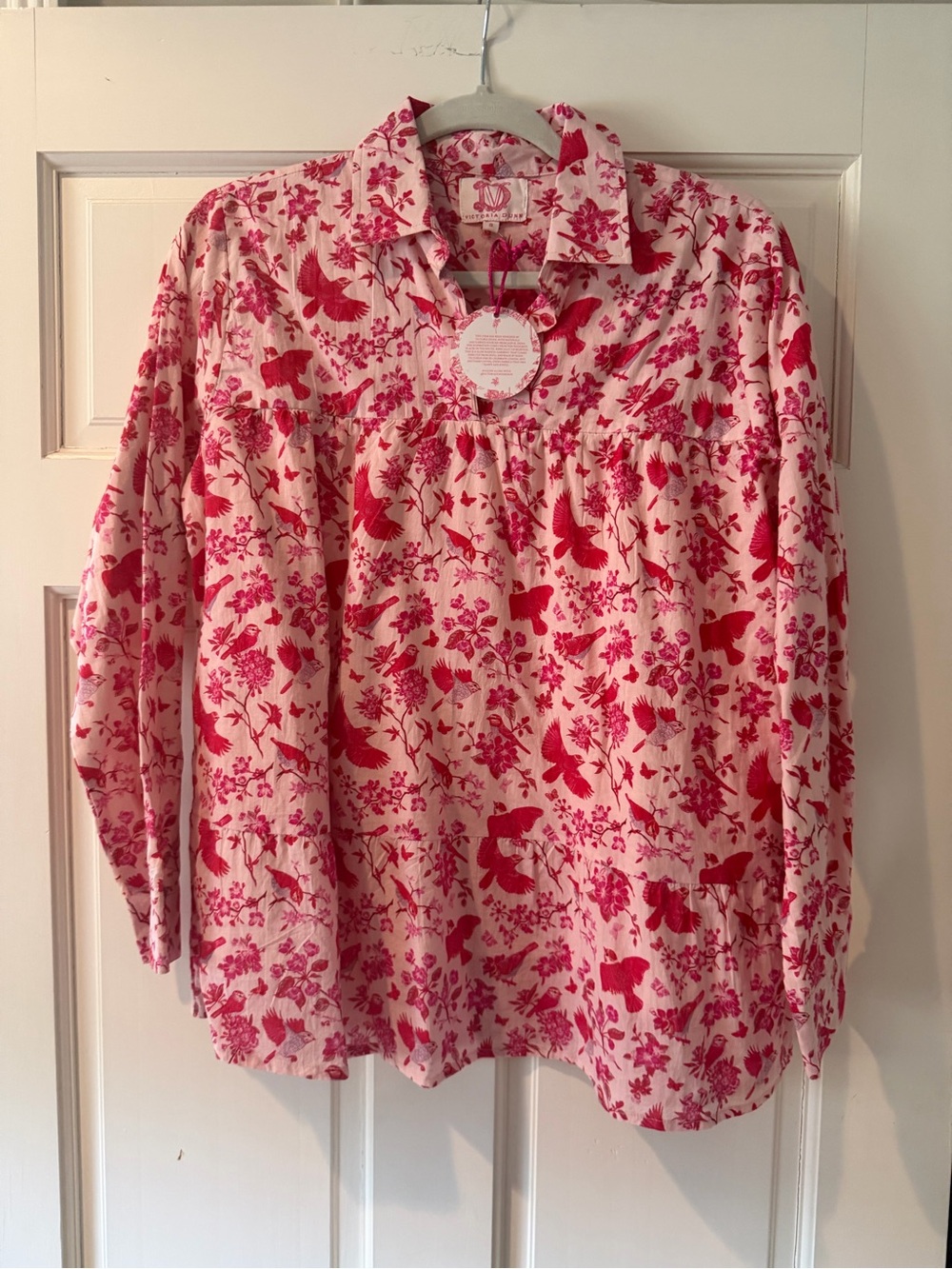 Victoria Dunn Pink & Fuchsia Bird Floral Button-Front Blouse